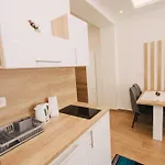 Apartament Ks *